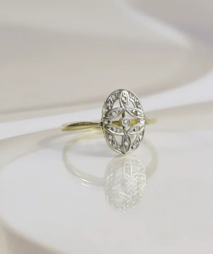 bague ovale en or et platine belle epoque