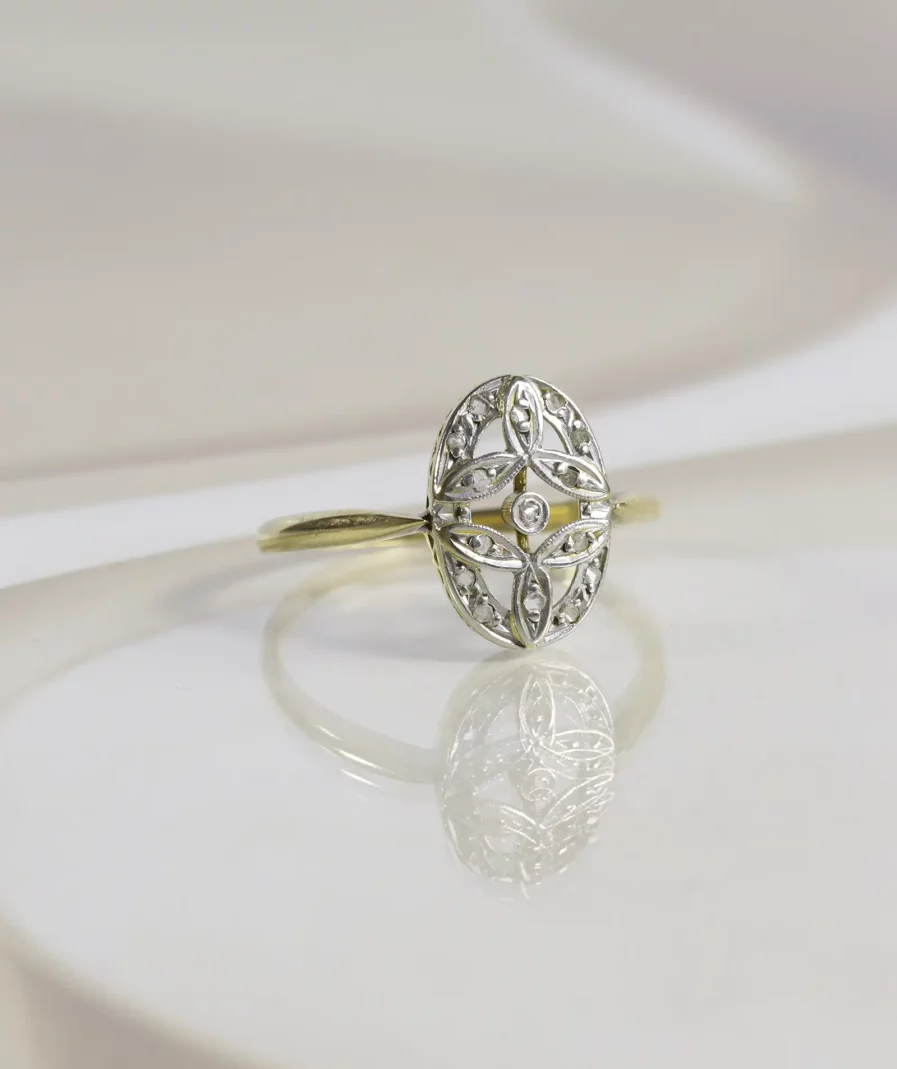 bague ovale en or et platine belle epoque